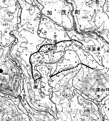 〈周辺図〉黒丸　志川滝山城、中央　芋原の大すき