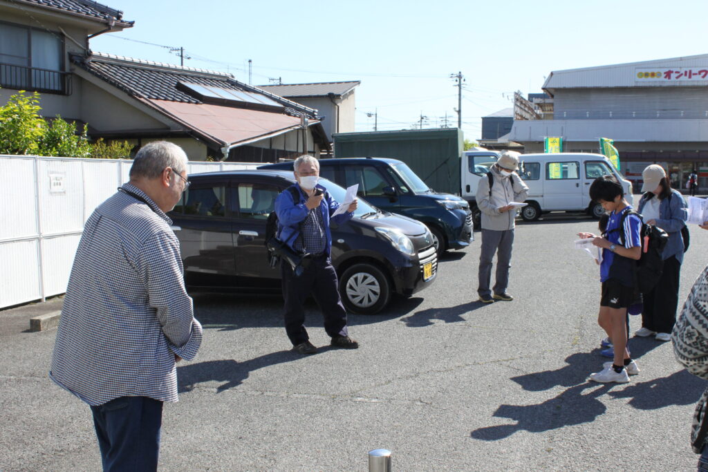 今日は備陽史探訪の会の古代史部会の副部会長の安原さんを中心に案内して頂きました。