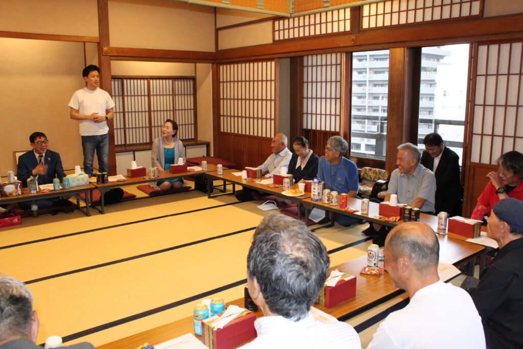 当会会員である小林史明代議士も駆けつけて頂きました。国の文化財などの施策を進める立場でもあるとのこと